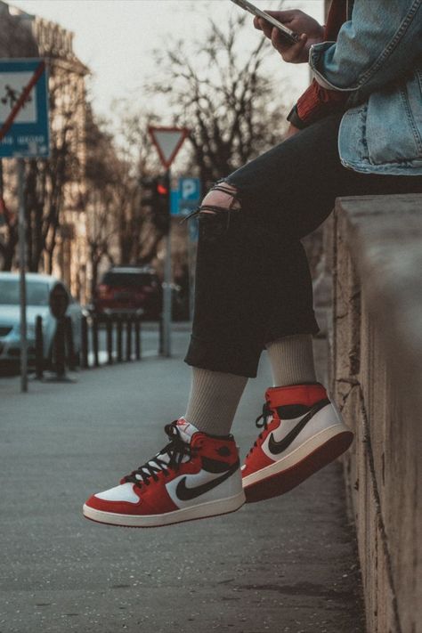 1's Retro High OG - Chicago Lost & Found - PLG