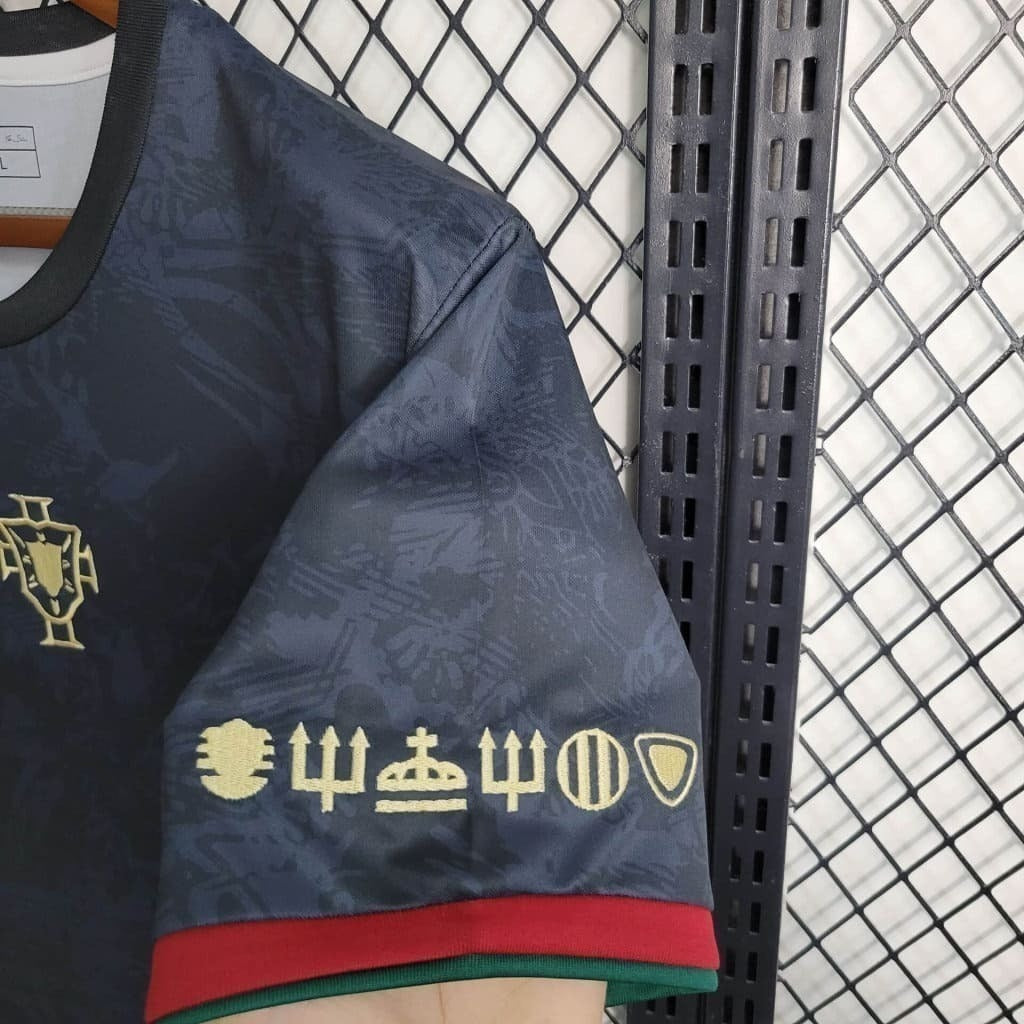 Portugal 23/24 Special "GOAT Ronaldo" Jersey