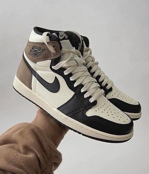 1's Retro High OG - Dark Mocha - PLG